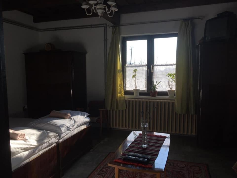 Hotel Oncsa Vendeghaz Gyöngyös Exteriér fotografie