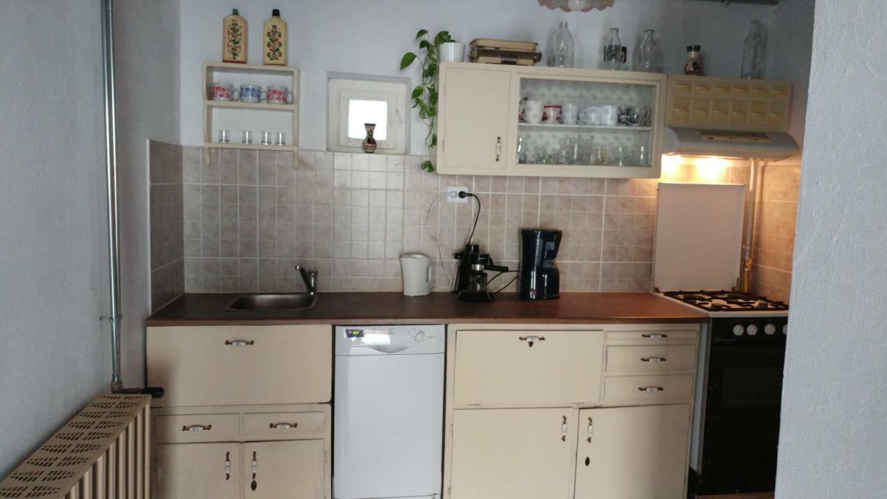 Hotel Oncsa Vendeghaz Gyöngyös Exteriér fotografie