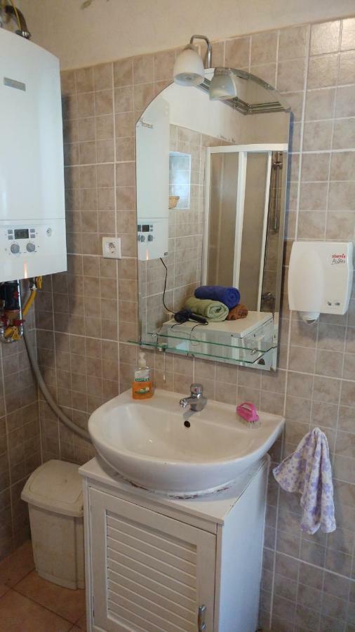 Hotel Oncsa Vendeghaz Gyöngyös Exteriér fotografie