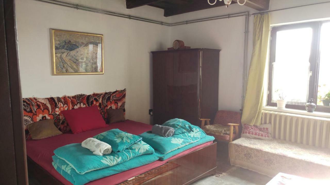 Hotel Oncsa Vendeghaz Gyöngyös Exteriér fotografie